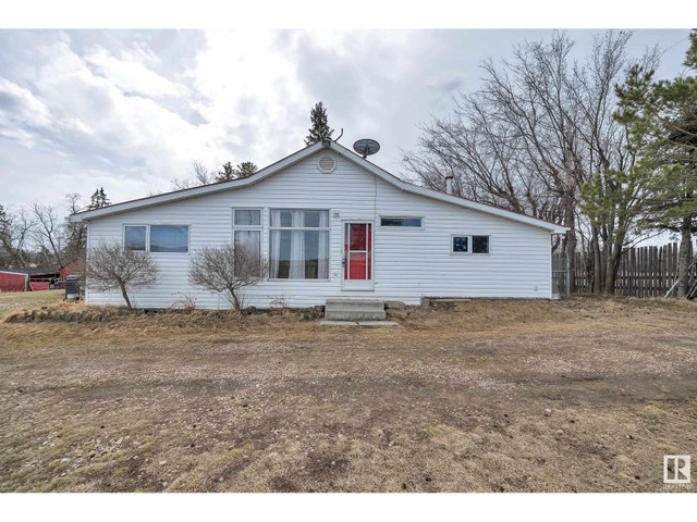 261081 HWY 616 Rural Wetaskiwin County, Alberta in Houses for Sale in Red Deer