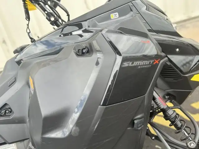 2024 SKIDOO SUMMIT X EXPERT TURBO 850 165 (FINANCING AVAILABLE) in Snowmobiles in Strathcona County - Image 7