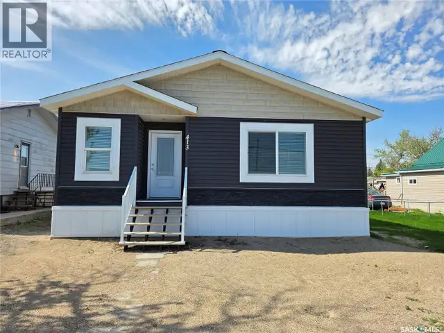 413 Railway STREET Kipling, Saskatchewan in Houses for Sale in Regina - Image 4