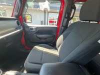 Price includes $1,000 finance credit. Price does not include fees or taxes. The 2021 Jeep Wrangler U... (image 7)