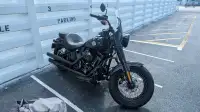 2017 Harley Slim s