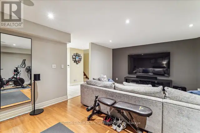 2378 MARINE DRIVE Oakville (BR Bronte), Ontario in Condos for Sale in Oakville / Halton Region - Image 24