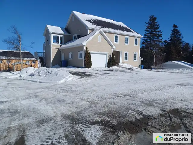 $589,000 - Intergenerational in Ste-Luce (Ste-Luce-sur-Mer) in Houses for Sale in Rimouski / Bas-St-Laurent - Image 3