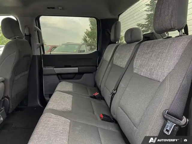 2023 Ford F-150 XLT | Accident Free CarFax | in Cars & Trucks in Edmonton - Image 26