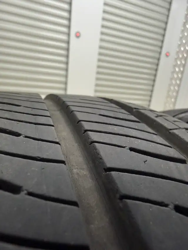 205/55 R16 All-season Tires Kumho Solus in Tires & Rims in Mississauga / Peel Region - Image 4