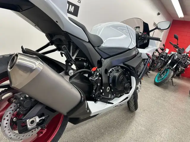 2025 Suzuki GSX-R600M5 GSXR600 - V6471 - -No Payments for 1 Year in Sport Bikes in Markham / York Region - Image 14