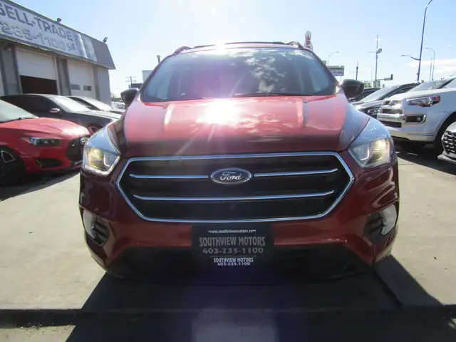 2019 Ford Escape SE 4WD Sport Appearance / Carplay / Navi / B.Ca in Cars & Trucks in Calgary - Image 12
