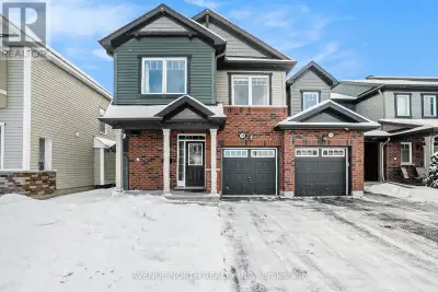 Welcome to 149 Mandalay Street, a stunning end-unit townhome in Ottawa's Avalon neighbourhood. This...
