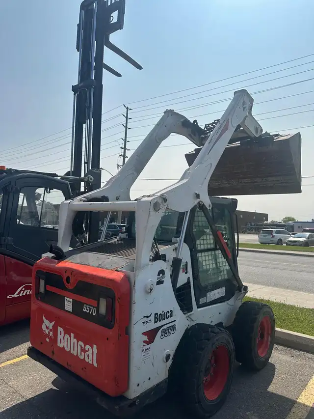 Repairs - Skid Steers/ Loaders/Excavators/Forklifts/Aerial Lifts in Heavy Equipment in Mississauga / Peel Region - Image 20