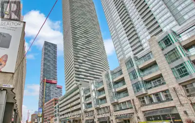 2807 - 2221 YONGE STREET Toronto (Mount Pleasant West), Ontario