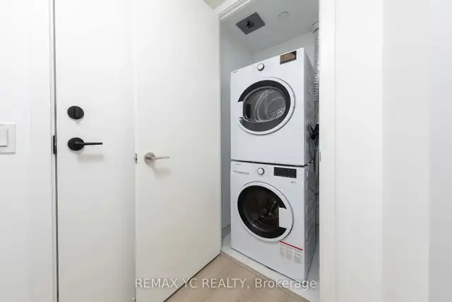 1BR & 2BR Brand New Condo units at Yonge St & Queen St E !! in Long Term Rentals in City of Toronto - Image 31