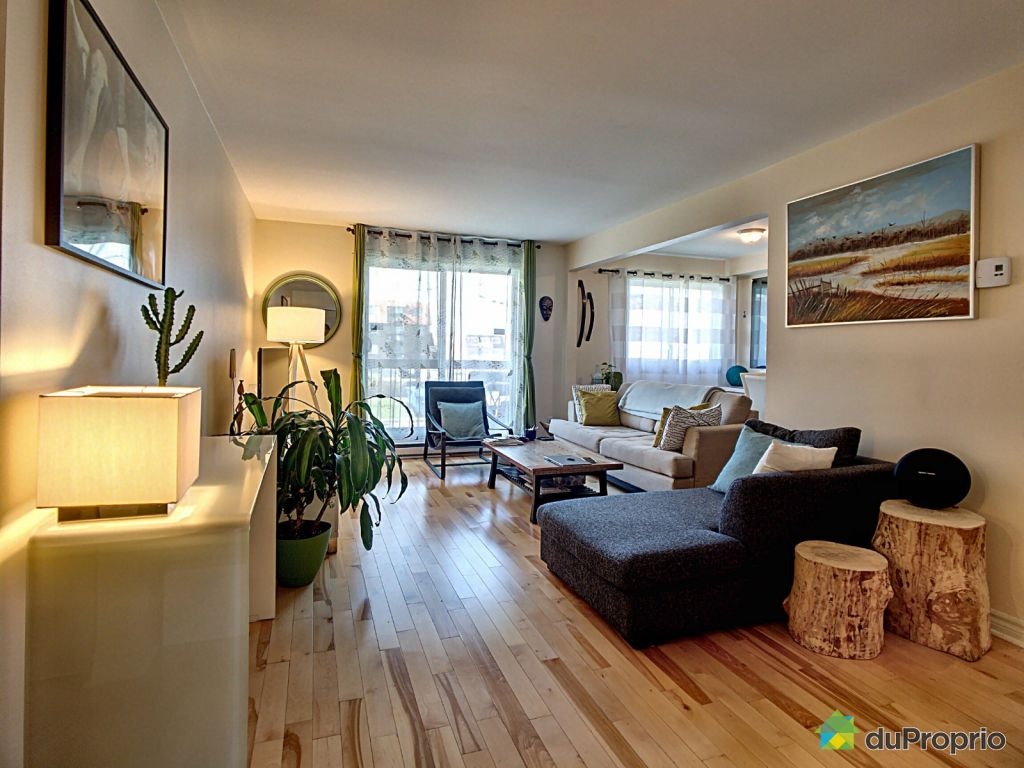 $329,000 - Condominium for sale in Longueuil (Vieux-Longueuil) — photo 1