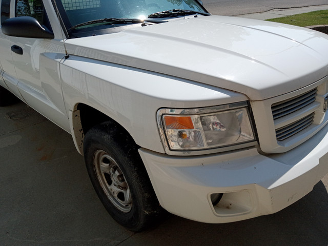 2009 DODGE DAKOTA EXTENDED cab LOW KMs in Cars & Trucks in Edmonton - Image 2