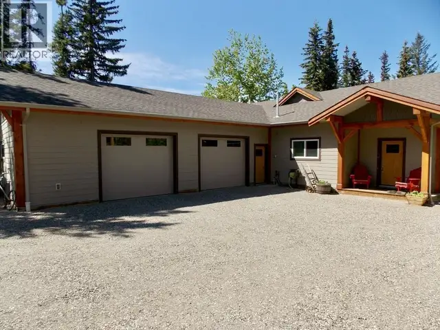 3791 ALLPRESS ROAD Williams Lake, British Columbia in Houses for Sale in Williams Lake - Image 4