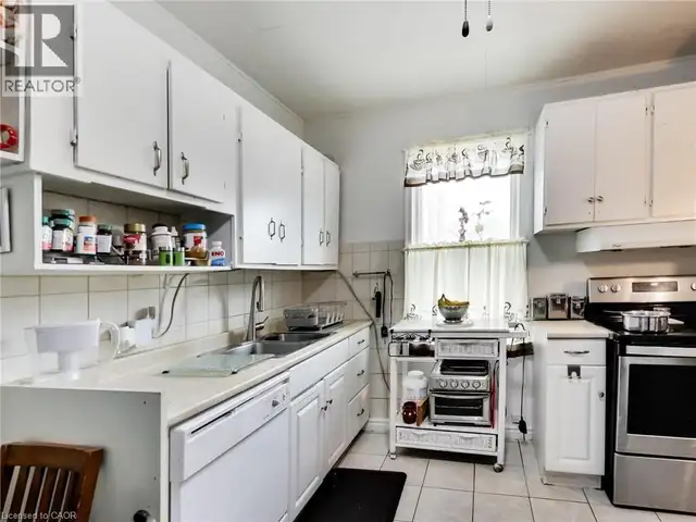 44 FRANCIS Street Hamilton, Ontario in Commercial & Office Space for Sale in Mississauga / Peel Region - Image 29