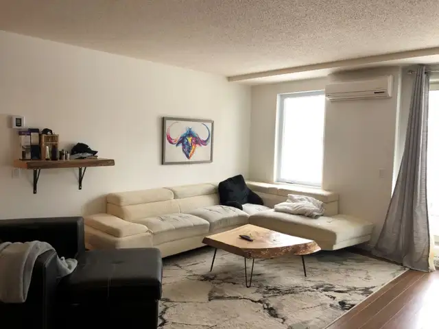 Logement 4 1/2 - 2 chambres - 3530 Chemin Saint-Louis Juillet