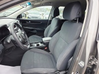 Zoomer Auto 2017 Kia Sorento AWD Comes with Heated Seats, Bluetooth, Backup Sensors, Power Windows L... (image 7)