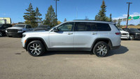 This Jeep Grand Cherokee L is equipped with: Capri Leatherette Seats, Remote Start, Heated front sea... (image 9)