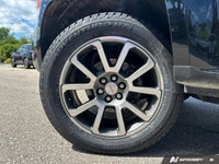 Command the road with this 2021 GMC Canyon Denali Crew Cab, boasting a powerful 3.6L V6 engine deliv... (image 9)