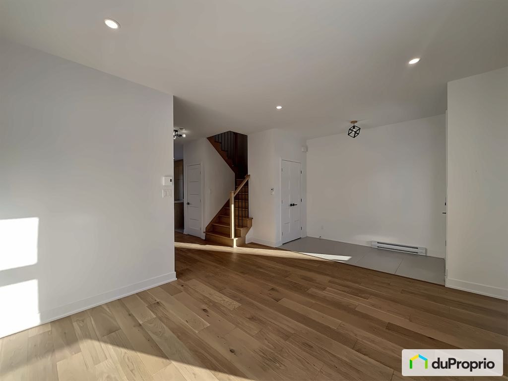 $1,270,000 - Quadruplex for sale in Lachute — photo 3