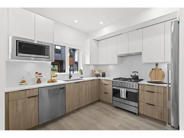 4 1959 165A STREET Surrey, British Columbia in Condos for Sale in Tricities/Pitt/Maple - Image 7