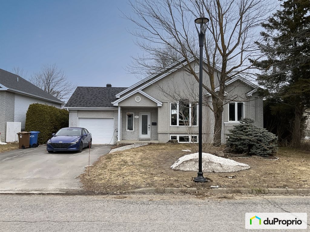 $464,999 - Bungalow for sale in ND-Des-Prairies — photo 1