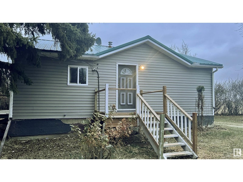 59310 RNG RD 112 Rural St. Paul County, Alberta Houses for Sale