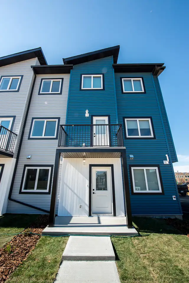 Breeze On Maple Way - Townhome House for Rent in Long Term Rentals in Edmonton - Image 6