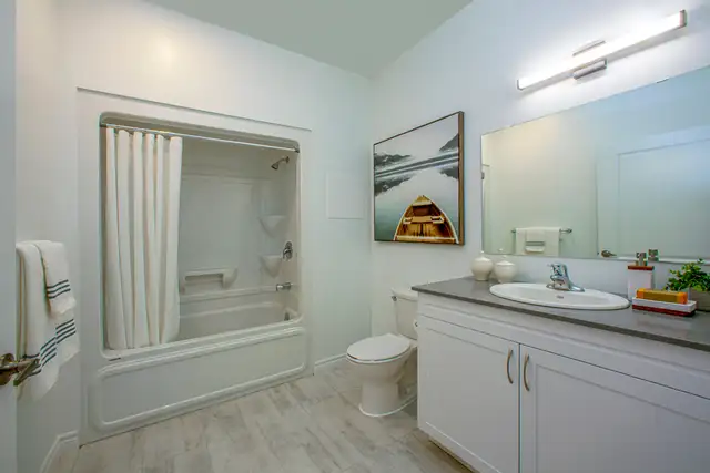 2 Bdrm. 2 Bath Apt. for Rent at Bayfield Tower in North Barrie! in Long Term Rentals in Barrie - Image 10