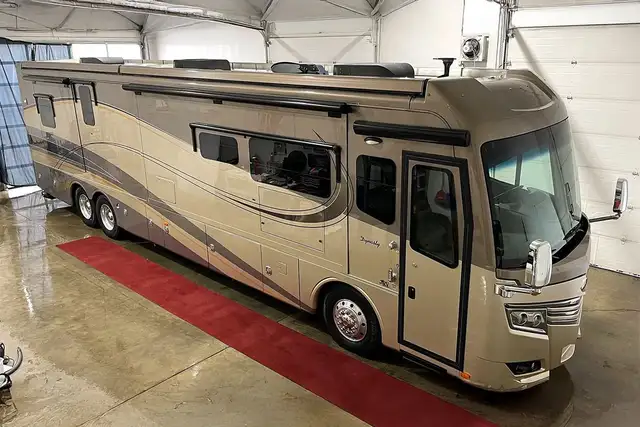 2014 MONACO DYNASTY 44PDQ in RVs & Motorhomes in Red Deer - Image 8