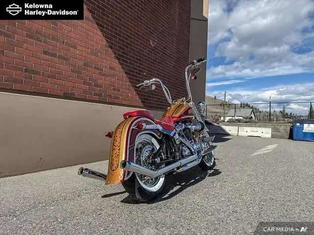 2018 Harley-Davidson Softail FLDE - Deluxe in Street, Cruisers & Choppers in Kelowna - Image 5