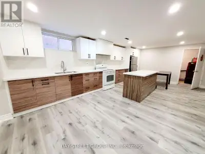 - BSMT - 3 COVERDALE CRESCENT Toronto (Steeles), Ontario