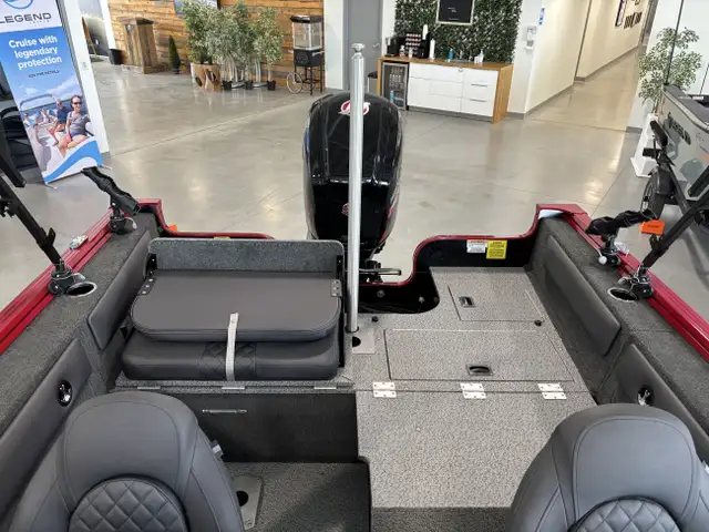 2026 Legend 17 XT Sport Package in Powerboats & Motorboats in Sudbury - Image 32
