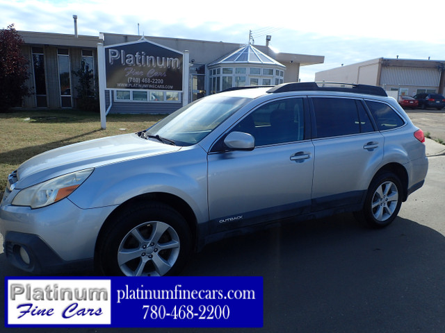 2013 Subaru Outback 2.5i Touring/Manual transmission/Sunroof in Cars & Trucks in Edmonton - Image 3