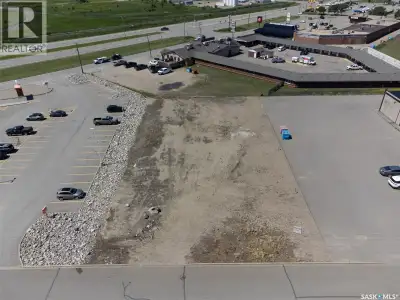 COMMERCIAL DEVELOPMENT OPPORTUNITY! Looking for your next investment? This 0.5+ acre commercial lot...