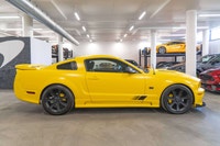 Ford Mustang Saleen S-281 SC Coupe 2005: - Extérieur jaune SCREAMING YELLOW sur intérieur en cuir no... (image 8)