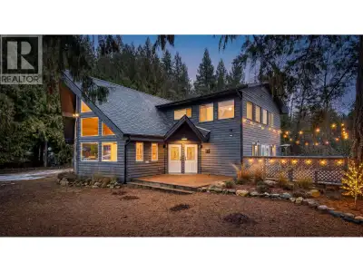 Welcome to a rare and versatile property in the heart of Crawford Bay, perfectly suited for multi-ge...
