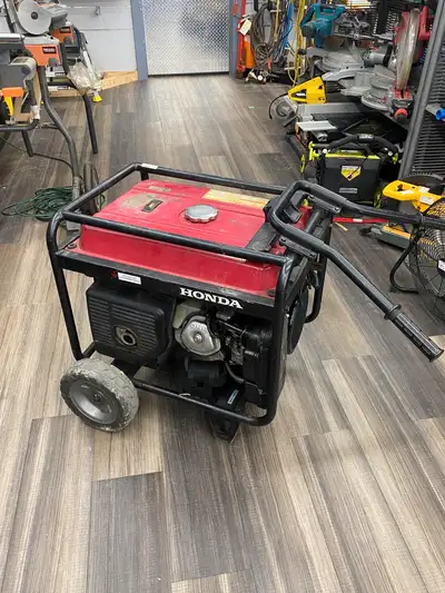 Honda EB 5000X Generator Item# 1379990 - CONDITION: MISSING FOOT - Repaired recoil starter - 5000 Wa...