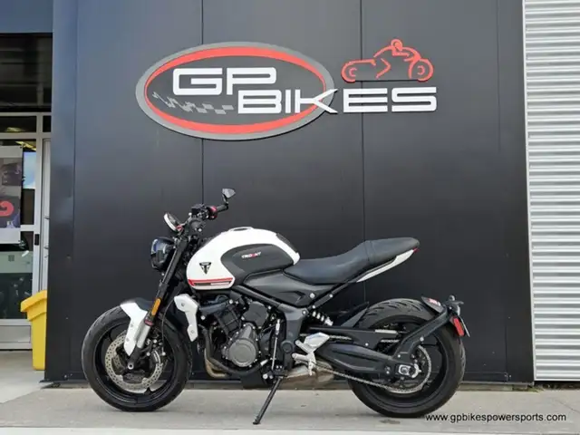 2022 Triumph Trident 660 Crystal White in Street, Cruisers & Choppers in Oshawa / Durham Region - Image 6