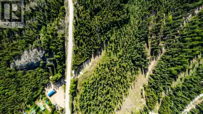 PRISTINE, QUIET, RARE 5 ACRE RARE – 5 parcel at Idabel Lake. Water, power and WIFI... minutes to Big...
