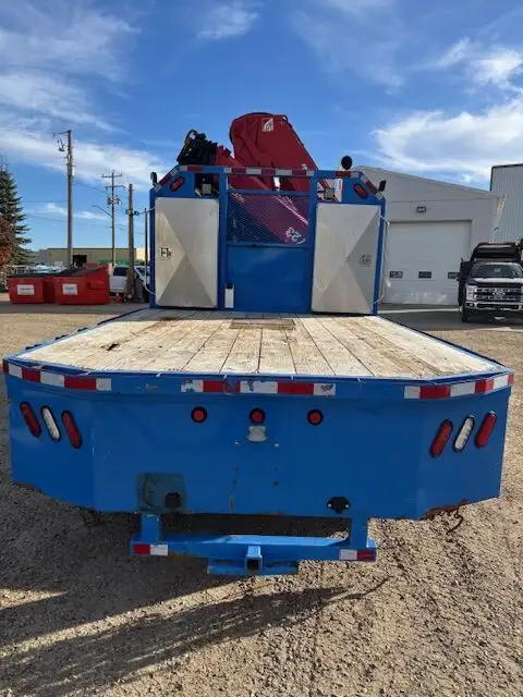 2015 Peterbilt PB348 Picker Truck in Heavy Trucks in St. Albert - Image 10
