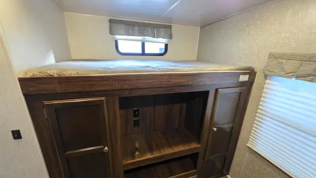 2018 Heartland Wilderness 3250DS in Travel Trailers & Campers in St. Albert - Image 17