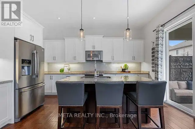 67 COPES LANE Hamilton (Stoney Creek), Ontario in Houses for Sale in Hamilton - Image 4