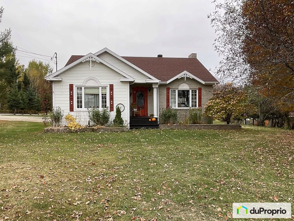 $474,000 - Bungalow for sale in St-Jacques-De-Leeds — photo 1