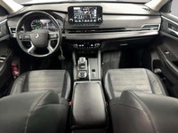 MITSUBISHI OUTLANDER SE S-AWC 2022 - 7 PASSAGERS TOIT PANORAMIQUE CAMÉRA 360° PNEUS ÉTÉ + HIVER ENTR... (image 7)