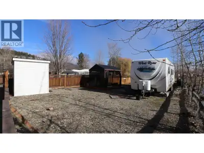 Well priced lot in the Cottonwood Cove RV Resort. Nestled between a creek and the cove itself, this...