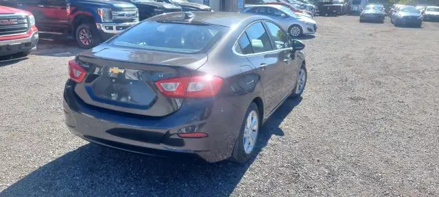 2016 Chevrolet Cruze LT in Cars & Trucks in Oshawa / Durham Region - Image 8