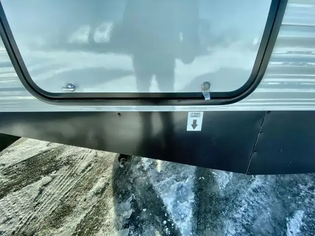 2025 EAST TO WEST Della Terra 250QB in Travel Trailers & Campers in Bedford - Image 15