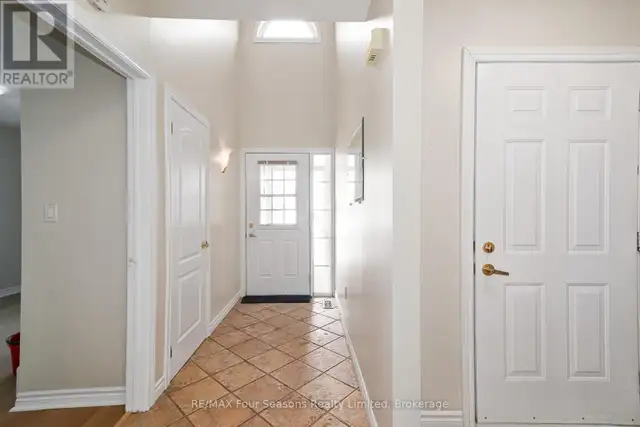 1 - 275 HURON STREET Clearview (Stayner), Ontario in Houses for Sale in Oakville / Halton Region - Image 6