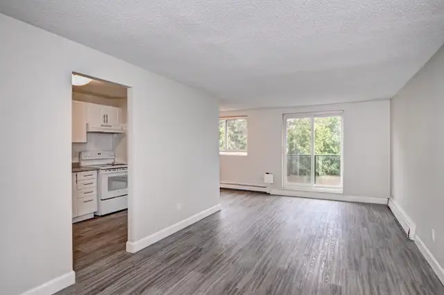 Fergus 2 Bedroom Apartment for Rent: in Long Term Rentals in Guelph - Image 5